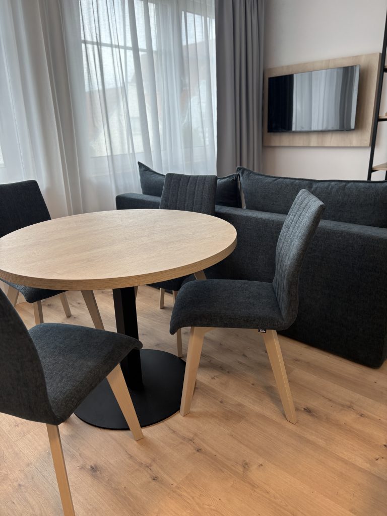 Apartments in der Kurgartenstraße Altstadt Travemünde | Theska Hoteleinrichtung | Hotelzimmer | Raumkonzept | Designer Einrichtung